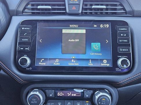 New 2025 Nissan Versa SR w/ Trunk Package image 13