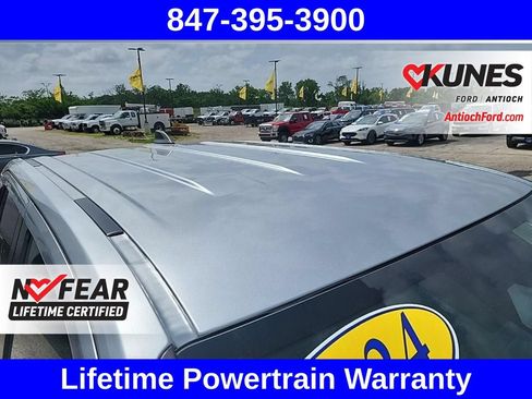 Used 2024 Toyota Tacoma SR5 AWD/4WD image 16