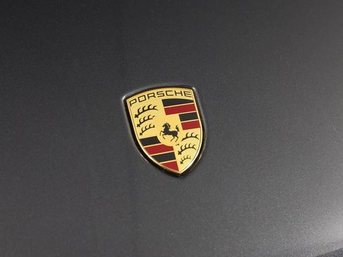 Certified 2026 Porsche Macan AWD/4WD image 29