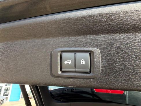 Used 2024 Mitsubishi Outlander SE image 5