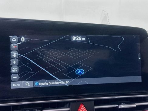 Used 2025 Hyundai Elantra SEL FWD image 28