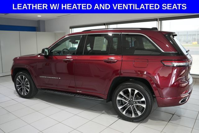 Used 2023 Jeep Grand Cherokee Overland w/ Adv Protech Group III AWD/4WD image 4