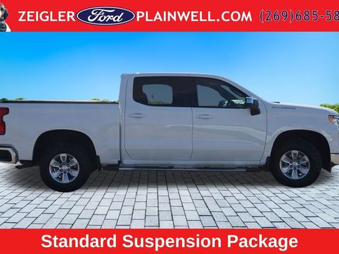 Used 2023 Chevrolet Silverado 1500 LT w/ Protection Package AWD/4WD image 6