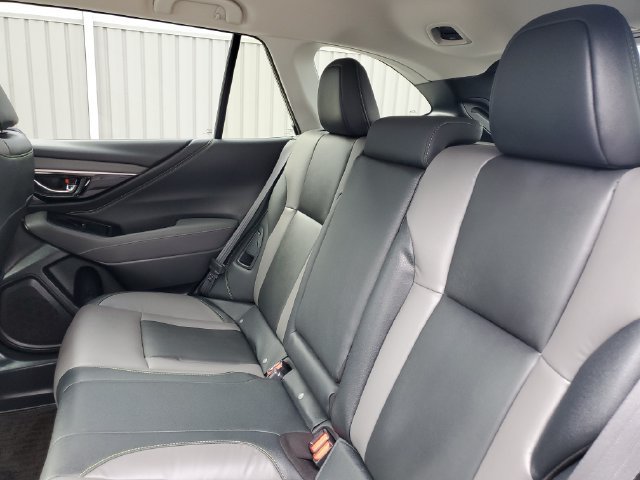 Used 2024 Subaru Outback Onyx Edition AWD/4WD image 28