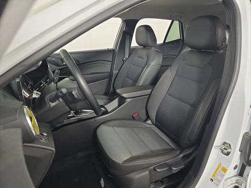 Certified 2024 Chevrolet Trax LT w/ Driver Confidence Package FWD image 22