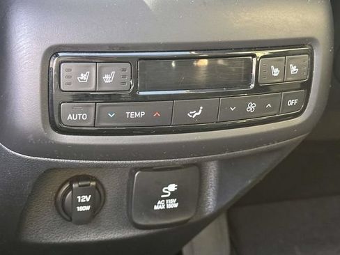 Used 2024 Hyundai Palisade Limited AWD/4WD image 27