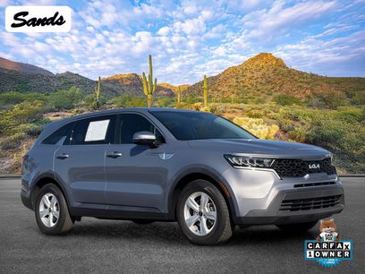 Used 2023 Kia Sorento LX