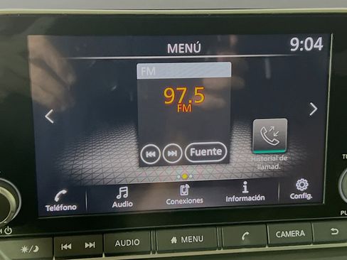 Used 2024 Nissan Rogue S image 27