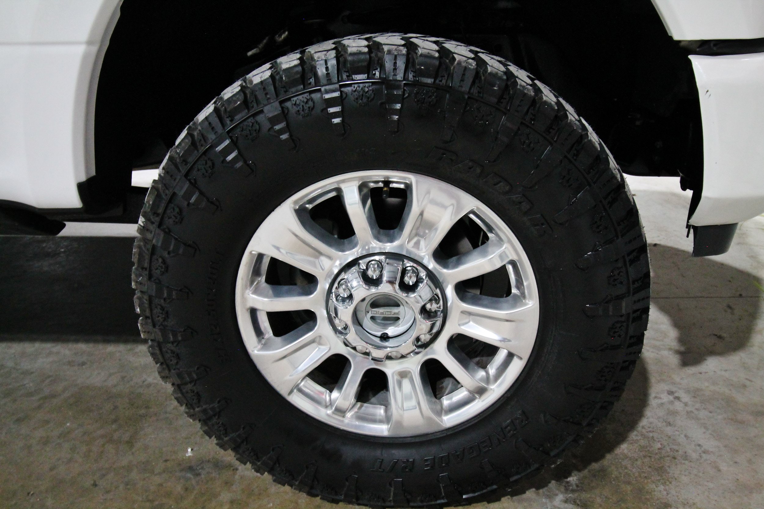 Used 2022 Ford F250 Limited AWD/4WD image 17