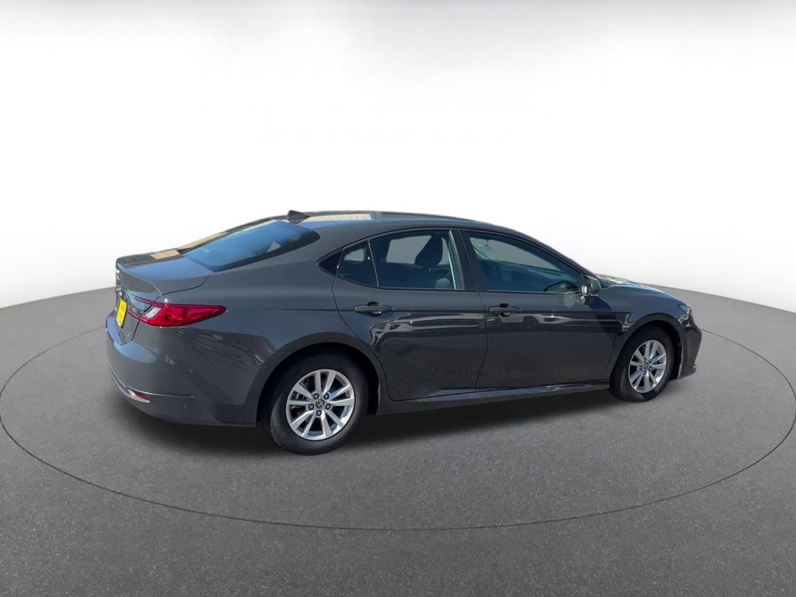 Used 2026 Toyota Camry LE FWD image 14