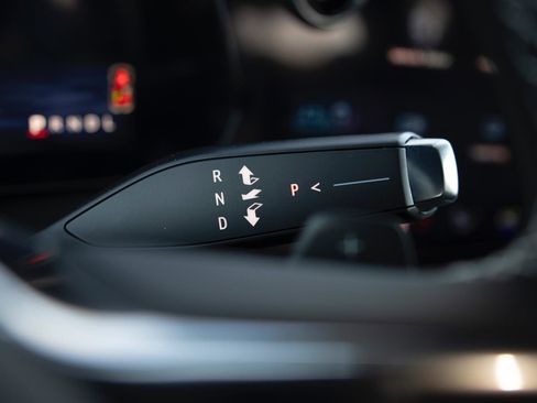 New 2026 Chevrolet Traverse Z71 w/ Enhanced Driving Package image 18