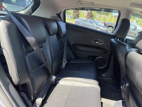 Used 2017 Honda HR-V EX-L image 26