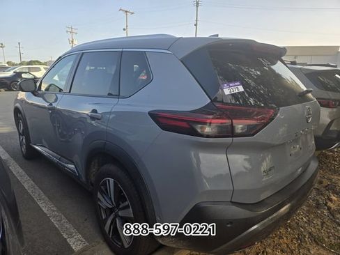 Used 2023 Nissan Rogue SL w/ SL Premium Package AWD/4WD image 4