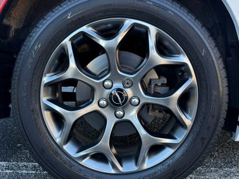 Used 2015 Chrysler 300 S image 34