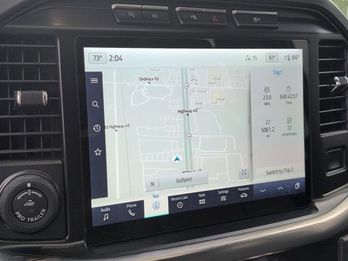 Used 2022 Ford F150 Lariat w/ Equipment Group 502A High image 19