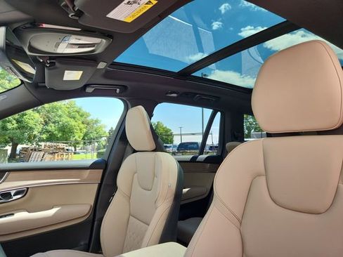 New 2026 Volvo XC90 B6 Core image 23
