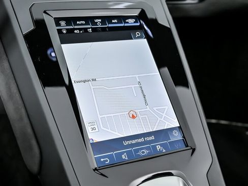 Used 2022 Lamborghini Huracan EVO RWD image 31
