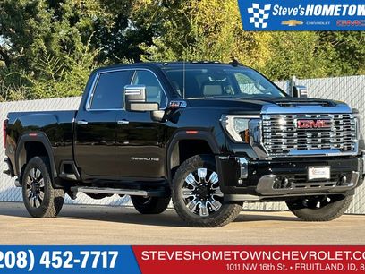 New 2025 GMC Sierra 2500 Denali w/ Technology Package