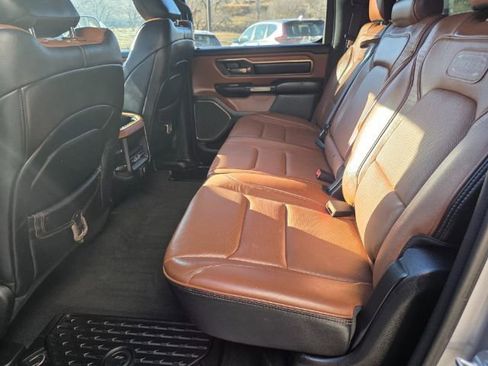 Used 2019 RAM 1500 Longhorn AWD/4WD image 13