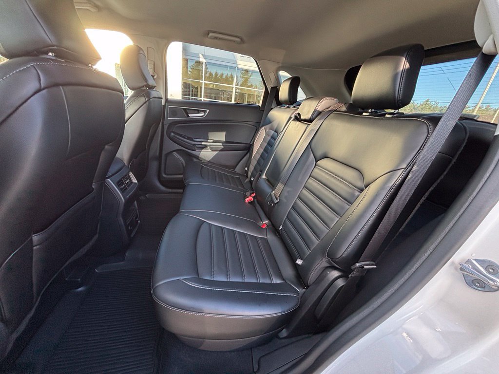 Used 2024 Ford Edge SEL w/ Convenience Package AWD/4WD image 13