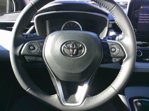 Used 2022 Toyota Corolla SE image 17