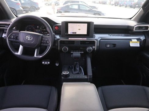 Used 2026 Toyota Tacoma TRD Sport AWD/4WD image 22