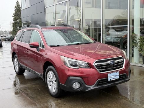 Used 2019 Subaru Outback 2.5i Premium w/ Popular Package #2 image 2