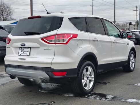 Used 2016 Ford Escape SE image 7