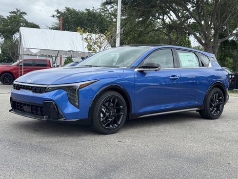 New 2026 Kia K4 GT-Line Turbo FWD image 2
