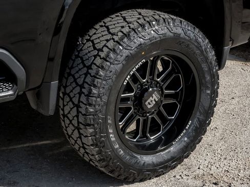 Used 2020 Chevrolet Silverado 2500 LTZ AWD/4WD image 57