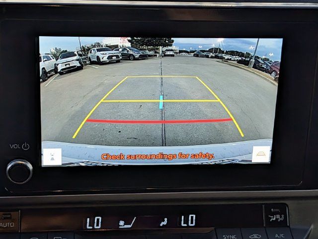 Used 2025 Toyota Camry SE FWD image 18