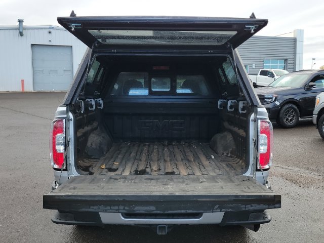 Used 2017 GMC Canyon SLE w/ All Terrain X Package AWD/4WD image 15