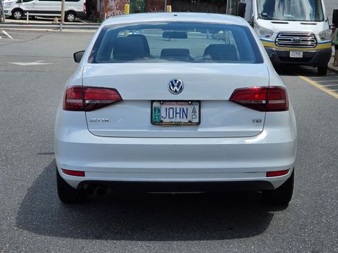 Used 2016 Volkswagen Jetta S FWD image 6