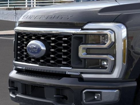 New 2026 Ford F350 Platinum w/ Platinum Plus Package AWD/4WD image 17