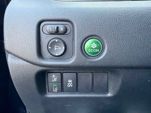 Used 2022 Honda Pilot EX-L image 11