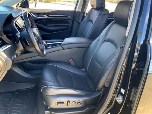 Used 2021 Buick Enclave Avenir image 16