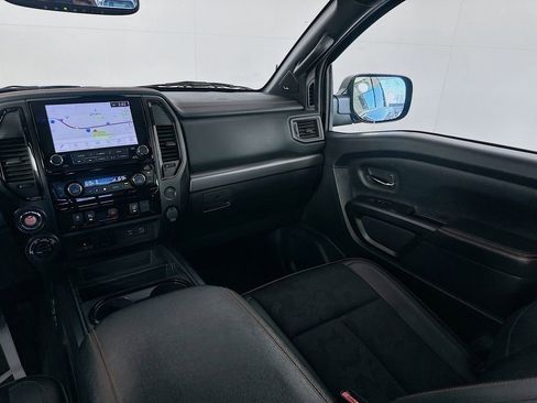 Used 2021 Nissan Titan PRO-4X w/ Pro-4x Utility Package AWD/4WD image 23