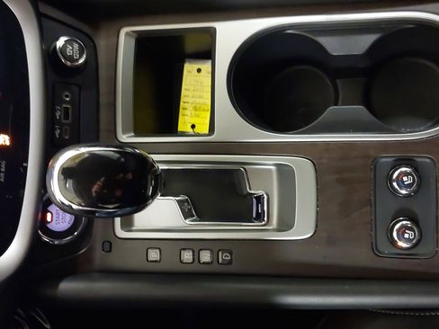 Used 2023 Nissan Murano Platinum w/ Cargo Package image 21