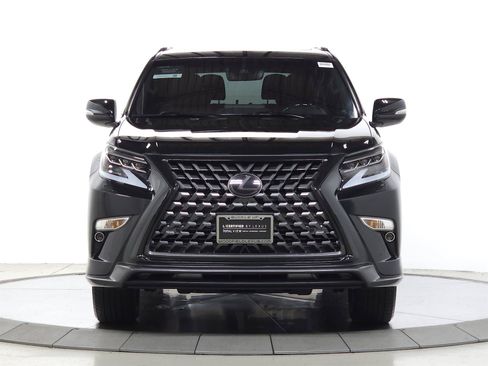 Used 2023 Lexus GX 460 Premium AWD/4WD image 2