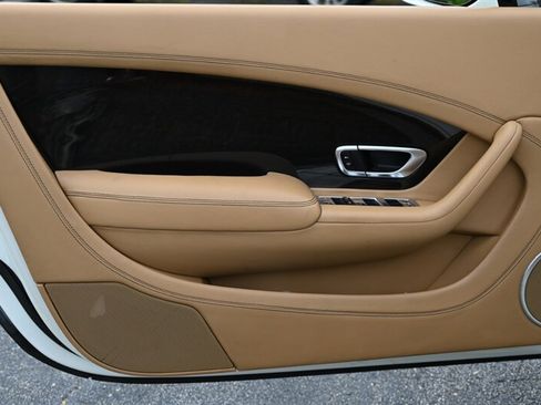 Used 2016 Bentley Continental GT V8 S AWD/4WD image 42