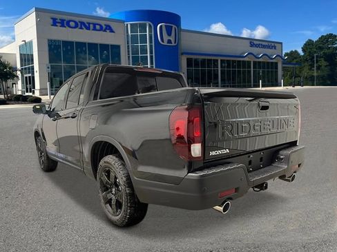 New 2026 Honda Ridgeline Black Edition image 3