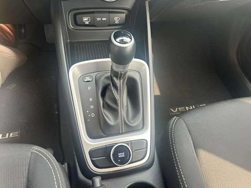 Used 2023 Hyundai Venue SEL w/ Cargo Package FWD image 15
