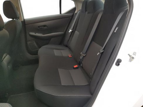 Used 2025 Nissan Sentra SV FWD image 18
