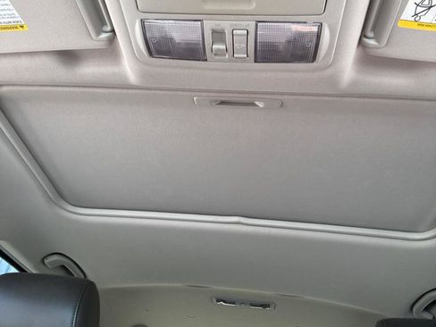 Used 2007 Nissan Pathfinder LE w/ LE Navigation Pkg AWD/4WD image 19
