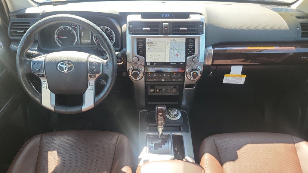 Used 2023 Toyota 4Runner Limited AWD/4WD image 11