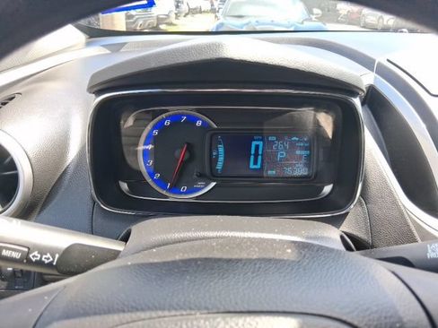 Used 2015 Chevrolet Trax LT w/ LPO, Cargo Package FWD image 6