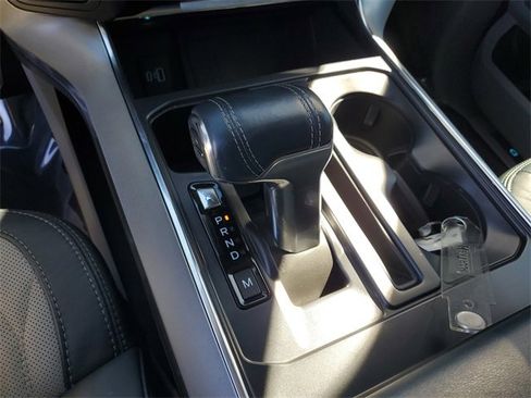 Used 2021 Ford F150 Limited image 26