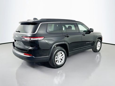 Used 2025 Jeep Grand Cherokee L Laredo w/ Luxury Tech Group I RWD image 7