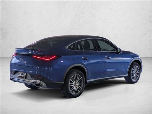 New 2026 Mercedes-Benz GLC 300 4MATIC image 2