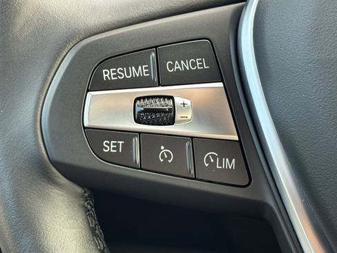 Certified 2024 BMW 330i Sedan image 19